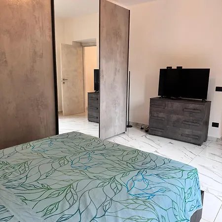 Appartamento Tortona Тортона